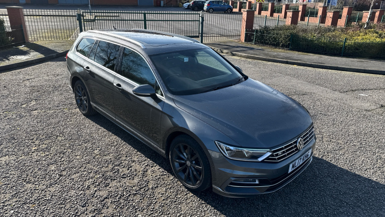 Volkswagen Passat 2.0 TDI R-Line 5dr DSG [Panoramic Roof] Diesel Estate